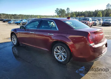 2016 Chrysler 300C z USA, uszkodzony, nr VIN 2C3CCAEG8GH181780